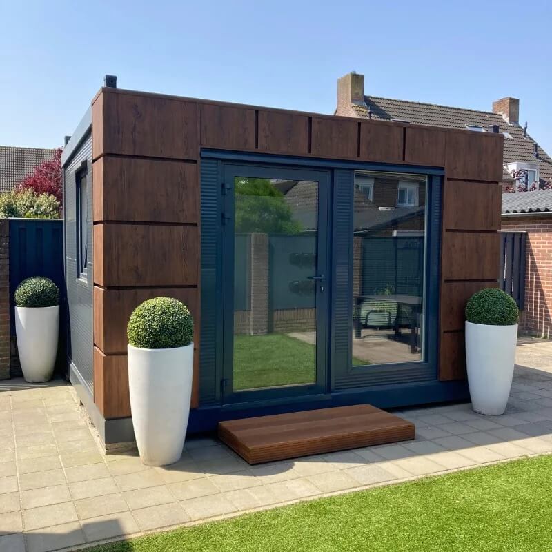 casetta da giardino ristrutturata di 12 m² – finitura in legno e antracite casetta da giardino ristrutturata di 12 m² – finitura in legno e antracite