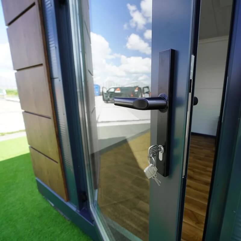 casetta da giardino ristrutturata di 12 m² – finitura in legno e antracite casetta da giardino ristrutturata di 12 m² – finitura in legno e antracite