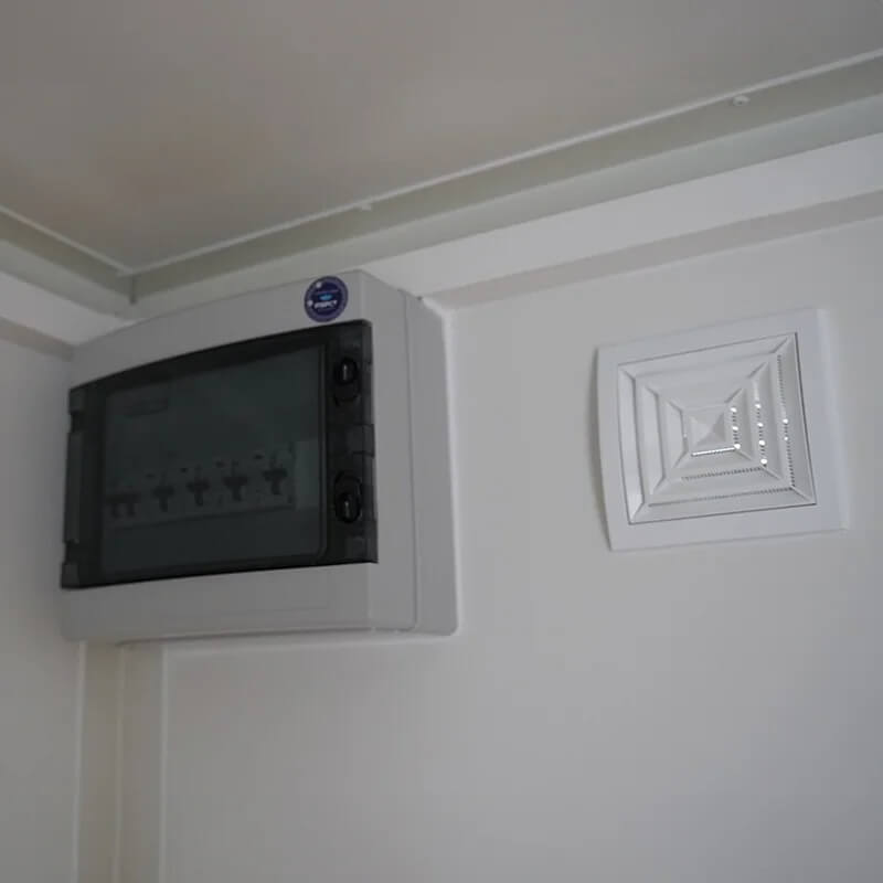 casetta da giardino ristrutturata di 12 m² – finitura in legno e antracite casetta da giardino ristrutturata di 12 m² – finitura in legno e antracite