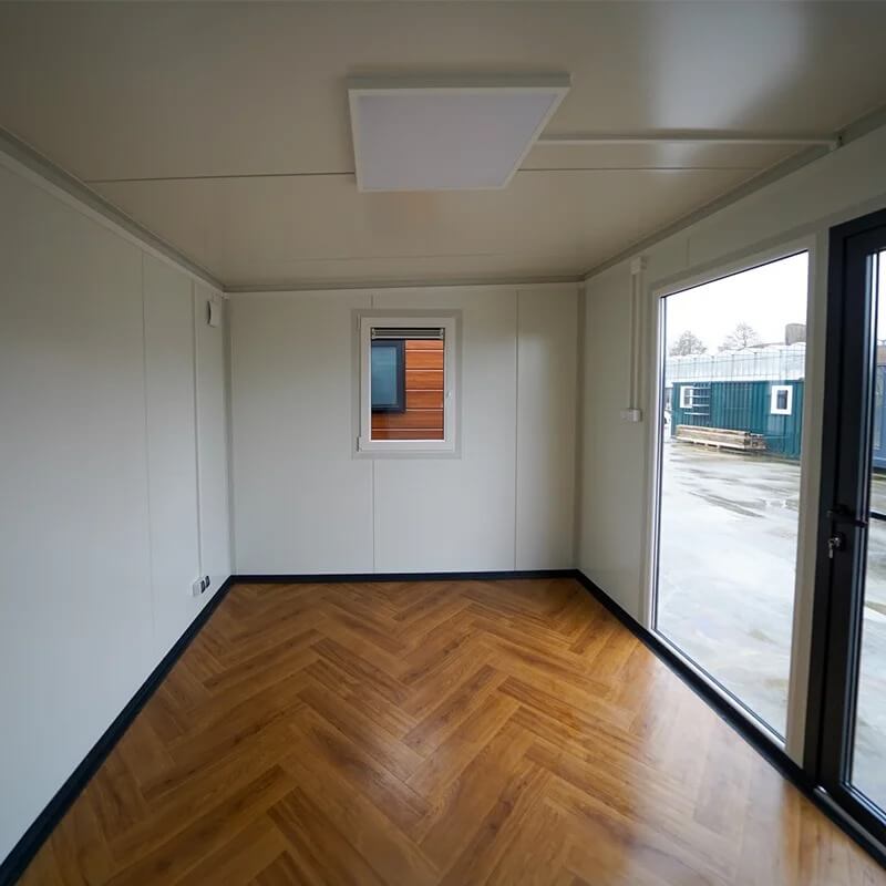 casetta da giardino ristrutturata di 12 m² – finitura in legno e antracite casetta da giardino ristrutturata di 12 m² – finitura in legno e antracite