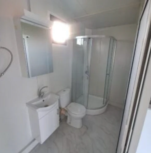 bungalow arredato – chalet con giardino, 28 m² bungalow arredato – chalet con giardino, 28 m²