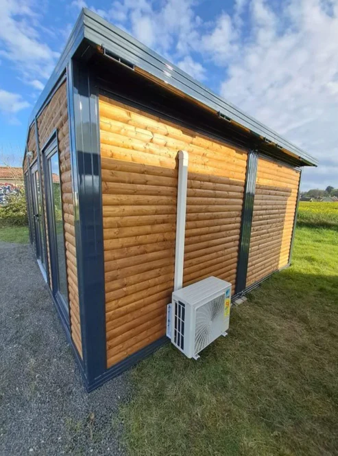 bungalow arredato – chalet con giardino, 28 m² bungalow arredato – chalet con giardino, 28 m²